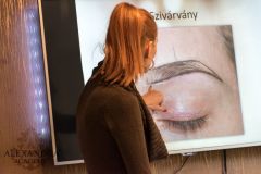 sminktetovalaskezdotanfolyam_04-lovejoga-85